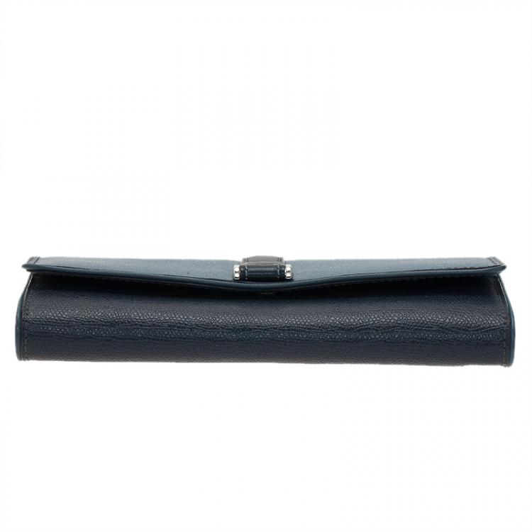 Pre Owned Tumi Blue Leather Buckle Detail Continental Wallet
