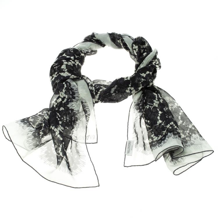 Pre Owned Valentino Monochrome Floral Lace Print Silk Stole