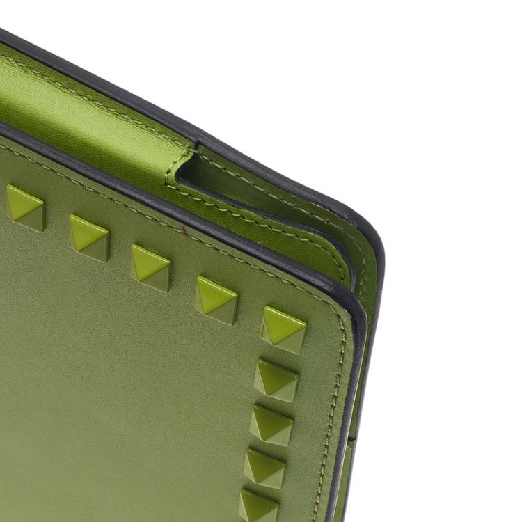 Pre Owned Valentino Green Leather iPad Case