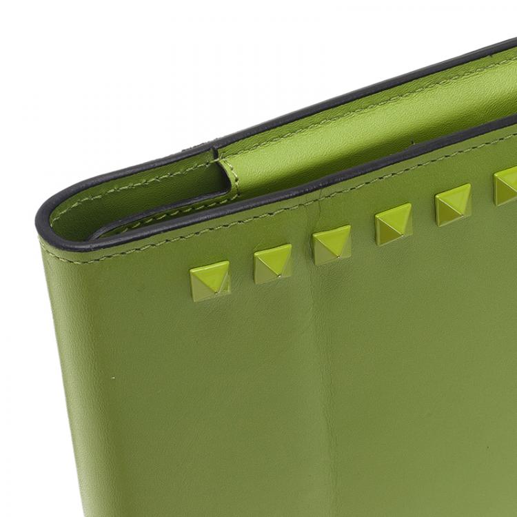 Pre Owned Valentino Green Leather iPad Case