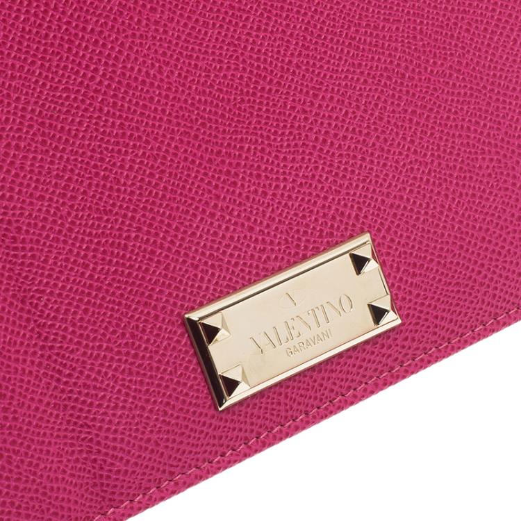 Pre Owned Valentino Pink Leather iPad Case