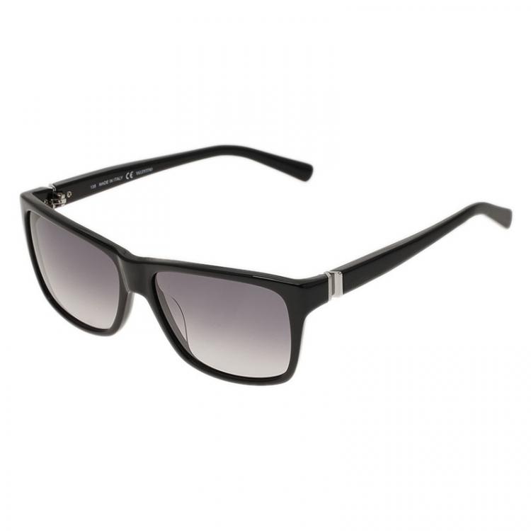 Pre Owned Valentino Black V629S Square Sunglasses