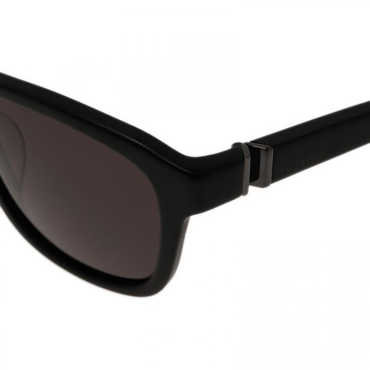 Pre Owned Valentino Black V630S Cat Eye Sunglasses