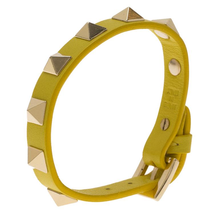 Pre Owned Valentino Rockstud Leather Bracelet