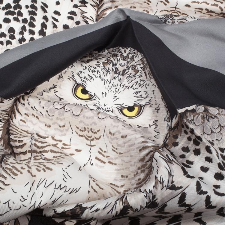 Pre Owned Valentino Grey Eagle Printed Silk Square Scarf