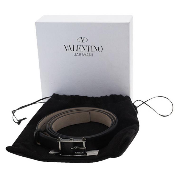 مملوكة مسبقًا Valentino Black Leather Rock Stud Buckle Belt 100CM