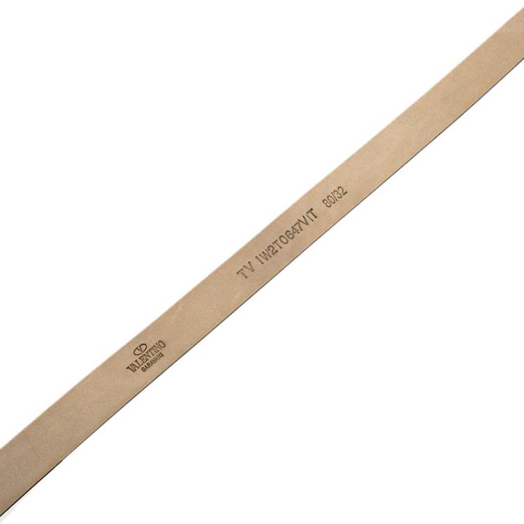 Pre Owned Valentino Yellow Leather Rockstud Buckle Belt 80 CM