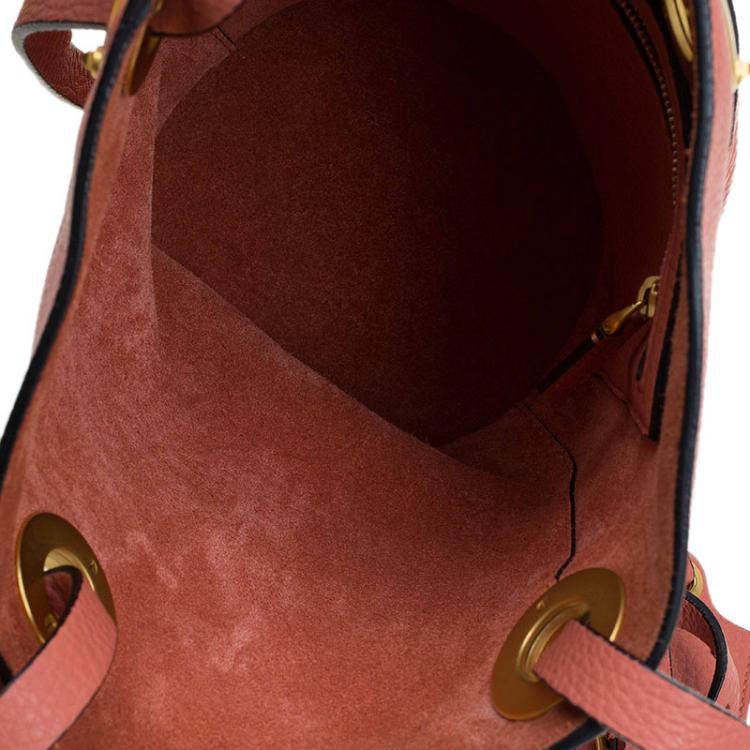 Pre Owned Valentino Peach Leather Eye On You Vitello Bucket Bag