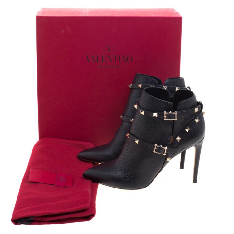 Pre Owned Valentino Black Leather Rockstud Pointed Toe Ankle Boots Size 40