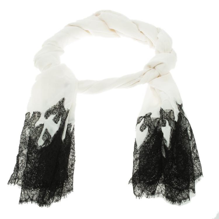 Pre Owned Valentino Monochrome Lace Trim Detail Stole 