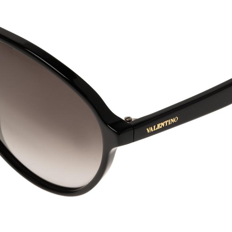 Pre Owned Valentino Black V728S Round Sunglasses