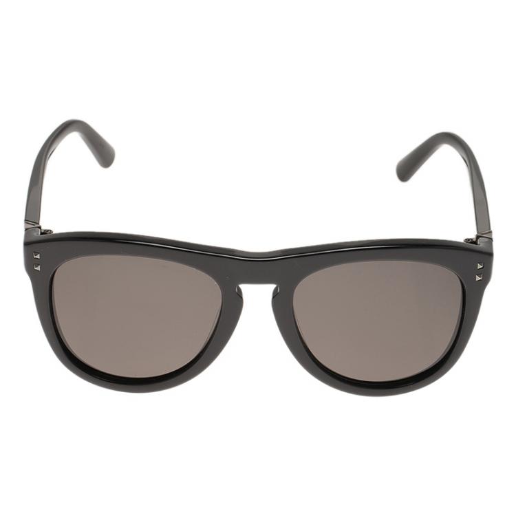 مملوكة مسبقًا Valentino Black V686A Wayfarers