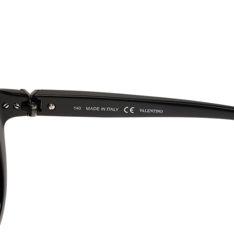 مملوكة مسبقًا Valentino Black V686A Wayfarers