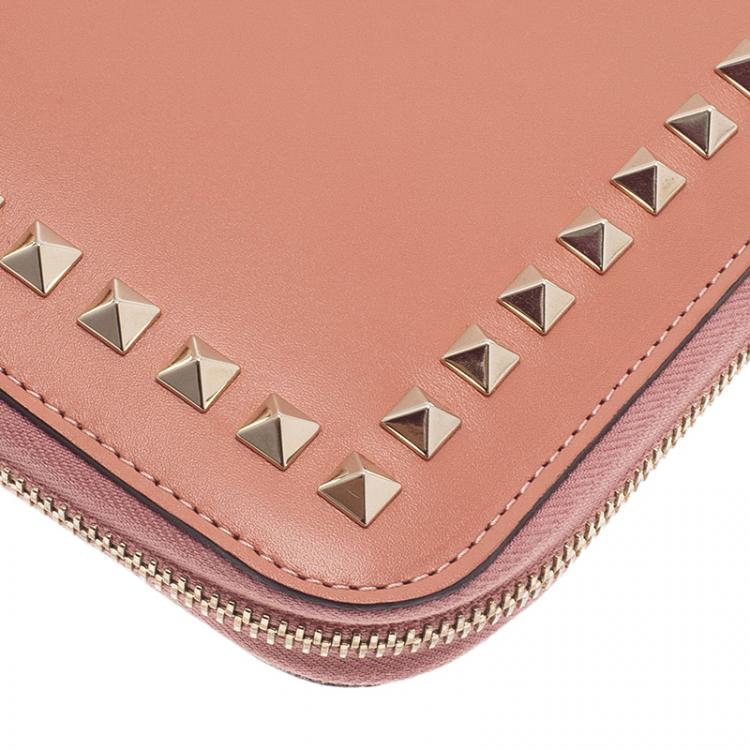 Pre Owned Valentino Nude Leather Rockstud Zip Around iPad Case