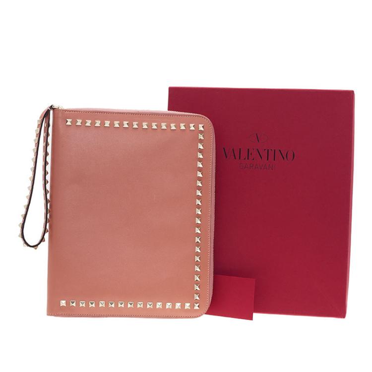 Pre Owned Valentino Nude Leather Rockstud Zip Around iPad Case