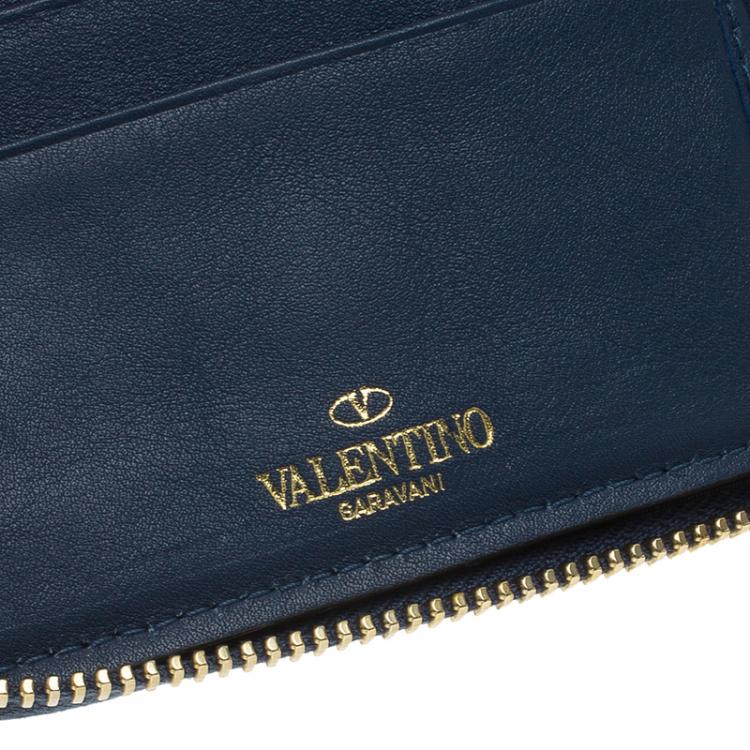 Pre Owned Valentino Blue Leather Medium Rockstud Zip Around Wallet