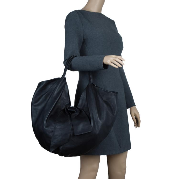 Pre Owned Valentino Black Nappa Leather Folie Bow Hobo
