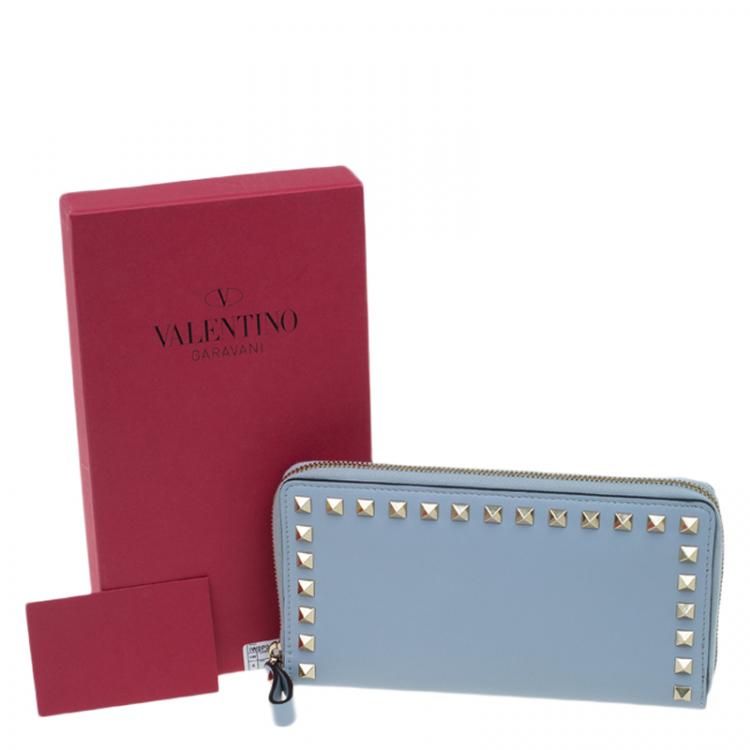 Pre Owned Valentino Grey Leather Rockstud Zip Around Wallet