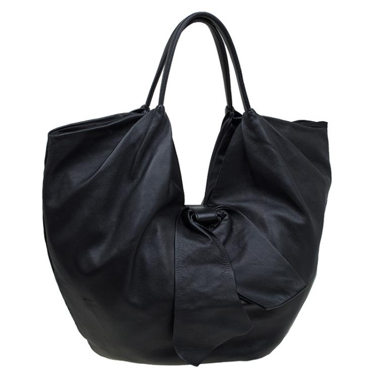 Pre Owned Valentino Black Nappa Leather Folie Bow Hobo