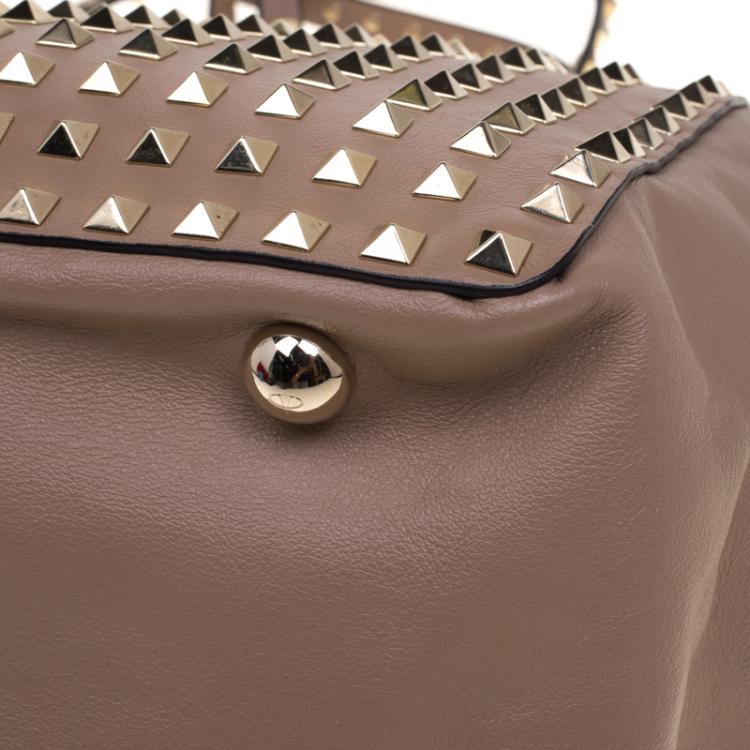 Pre Owned Valentino Beige Leather Medium Studded Rockstud Tote