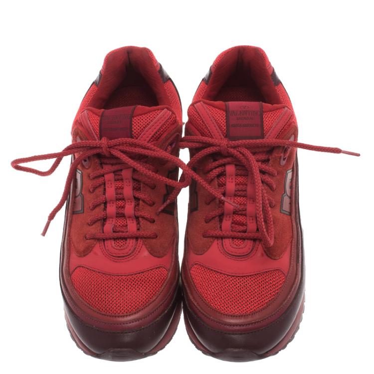 مملوكة مسبقًا Valentino Red Mesh And Leather Rouge Absolute Rockstud Sneakers Size 37