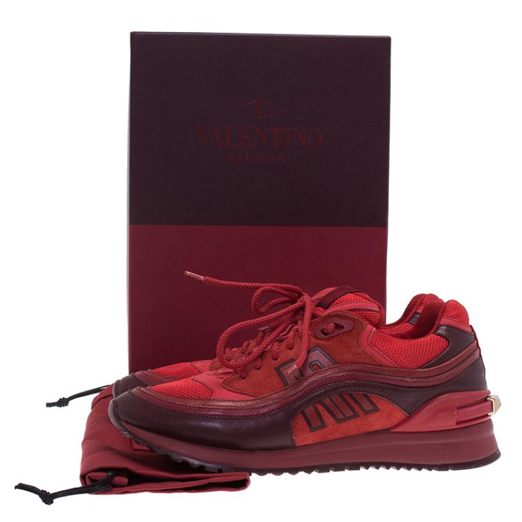 مملوكة مسبقًا Valentino Red Mesh And Leather Rouge Absolute Rockstud Sneakers Size 37