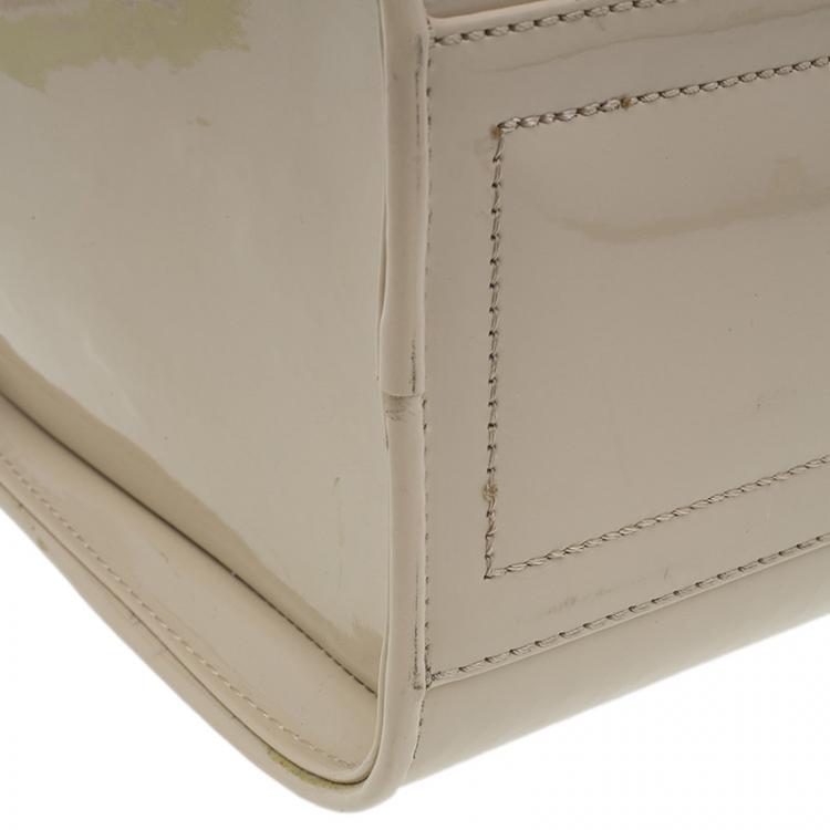 Pre Owned Versace Jeans Beige Patent Leather Medium Box Top Handle Bag