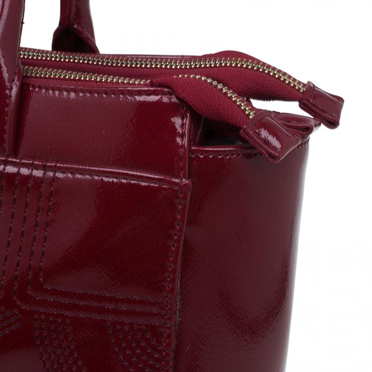 Pre Owned Versace Jeans Burgundy Textured Patent Leather Swirl Stitched Tote