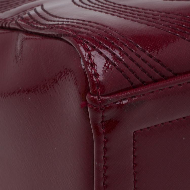 Pre Owned Versace Jeans Burgundy Textured Patent Leather Swirl Stitched Tote