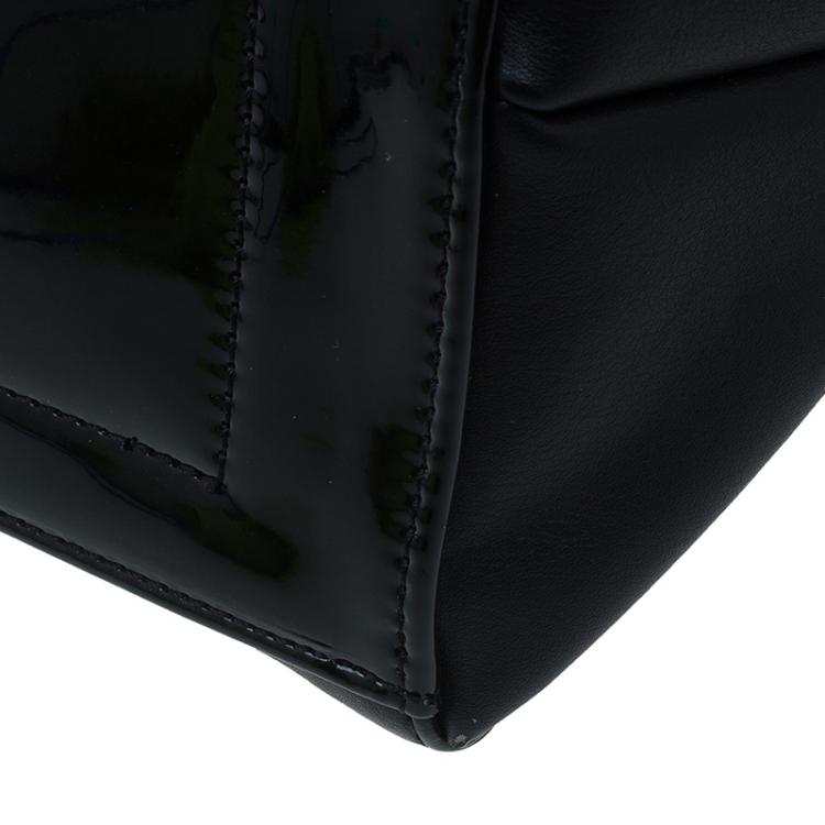 Pre Owned Versace Jeans Black Leather Large Chain Embellished Shopping Tote