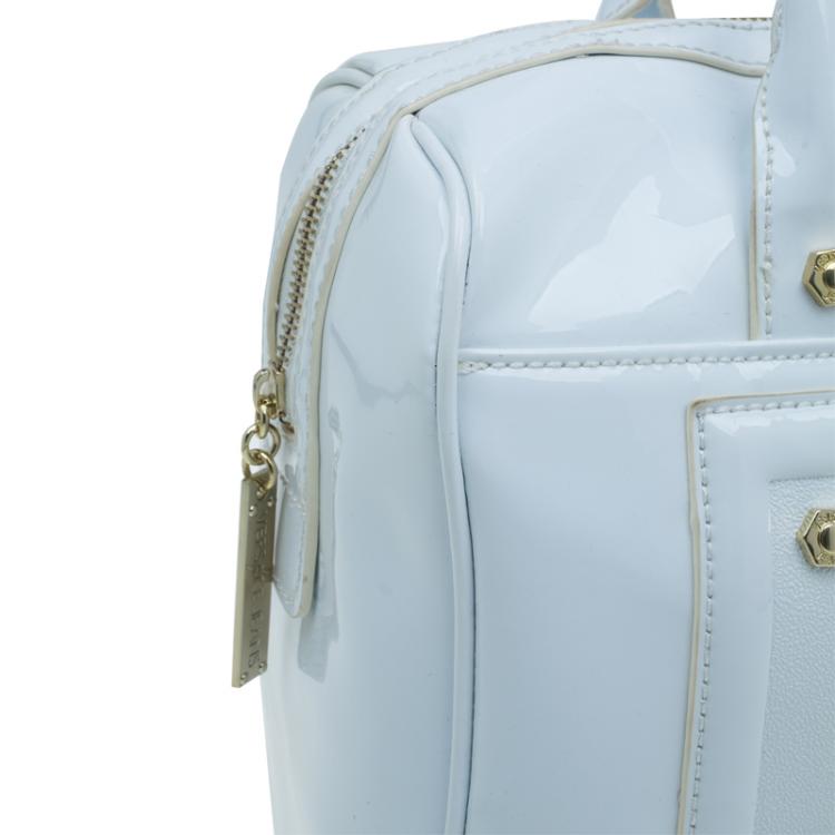 مملوكة مسبقًا Versace Jeans White Patent Leather Large Bowling Bag