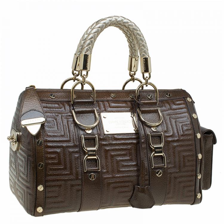 مملوكة مسبقًا Versace Brown Quilted Patent Leather Snap Out Of It Satchel