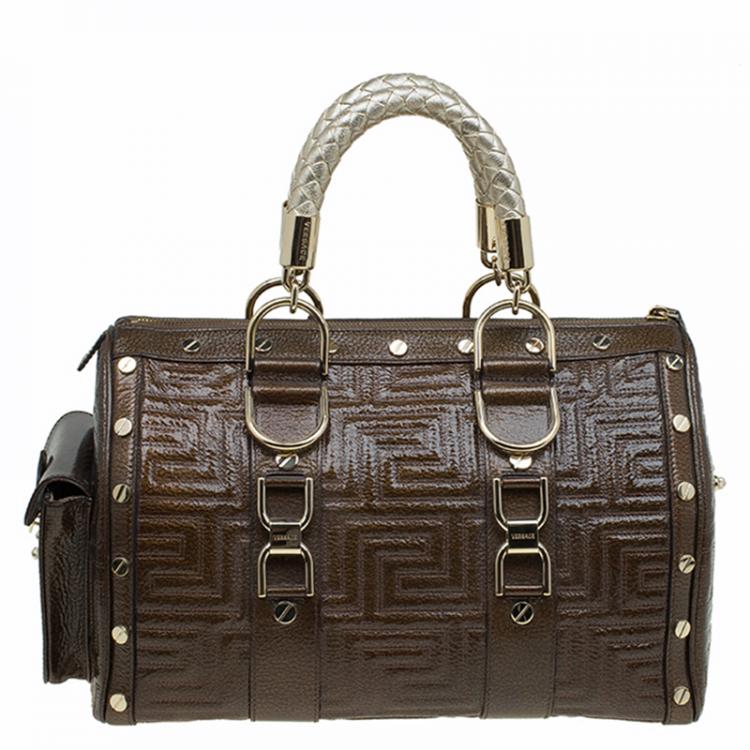 مملوكة مسبقًا Versace Brown Quilted Patent Leather Snap Out Of It Satchel