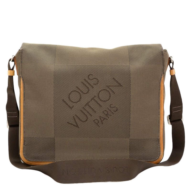 Louis Vuitton Terre Damier Geant Canvas Messenger Bag Louis Vuitton | TLC