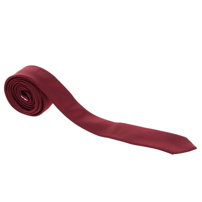 Dolce and Gabbana Red Silk Skinny Tie Dolce & Gabbana | TLC