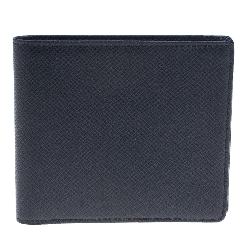 Pre Owned Louis Vuitton Black Taiga Bi Fold Wallet