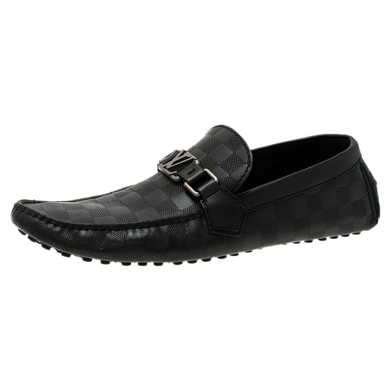 مملوكة مسبقًا Louis Vuitton Onyx Damier Embossed Hockenheim Moccasins Size 42