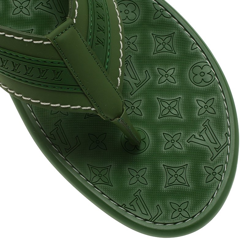 Louis Vuitton Green Leather and Rubber Ipanema Thong Sandals Size