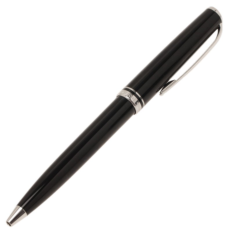 Pre Owned Montblanc Black Resin Meisterstuck Classique Diamond Ballpoint Pen 