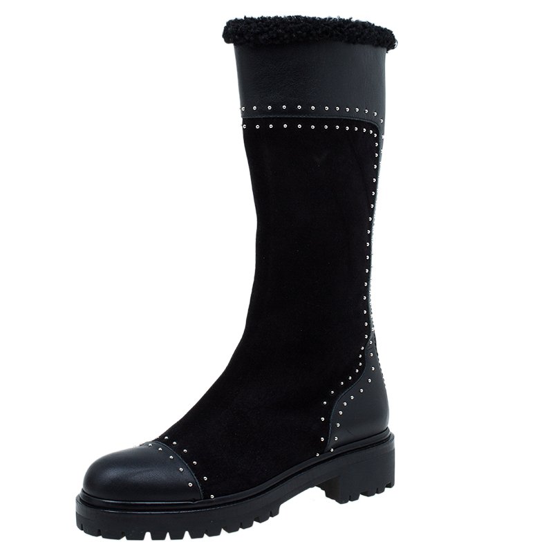 Pre Owned حذاء بوت أليكساندر مكوين سويدي أسود وجلد مرصع ومبطن بالفرو مقاس 38