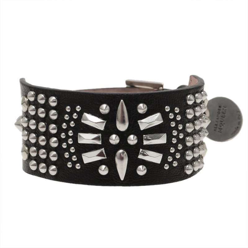 Pre Owned Alexander McQueen Skull Black Leather Stud Bracelet