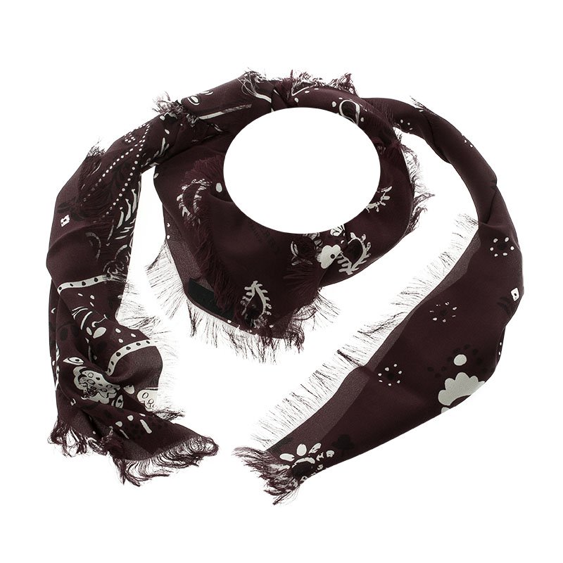 Pre Owned Burberry Burgundy Printed Square Silk Scarf