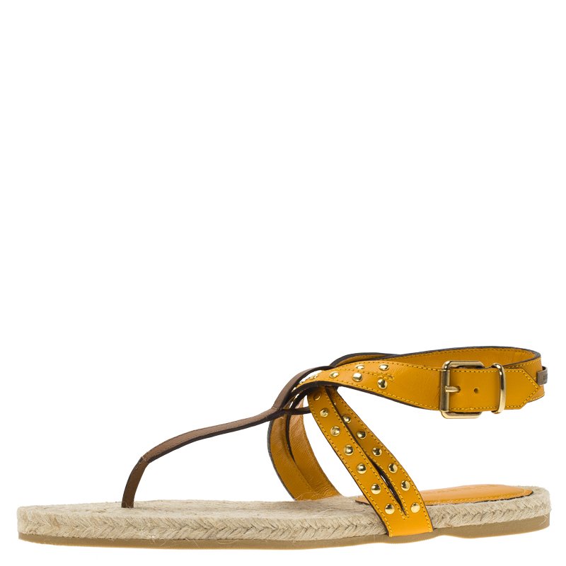 مملوكة مسبقًا Burberry Orange Studded Leather Ankle Strap Thong Espadrille Sandals Size 39.5