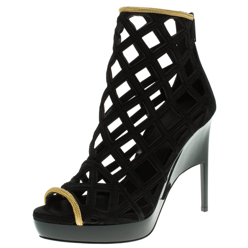 مملوكة مسبقًا Burberry Prorsum Black Suede and Gold Edenside Cage Wedge Ankle Boots Size 37
