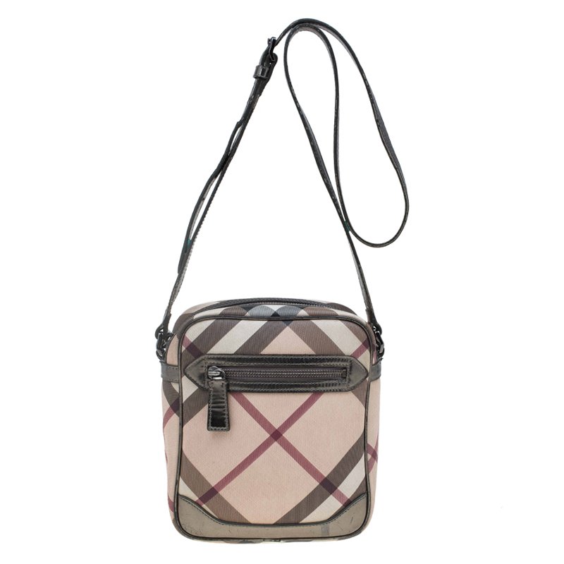 Pre Owned حقيبة كروس بربري نوفا كانفاس مقوى بيج/برونزي 