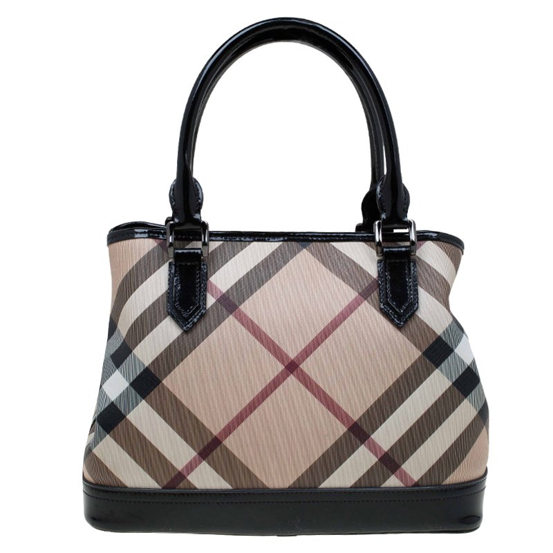 Pre Owned حقيبة بربري كانفاس كاروهات سوبرنوفا بيج/أسود مقوى