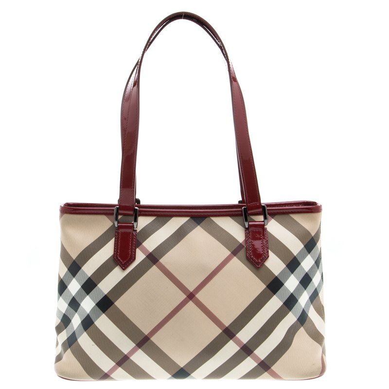 مملوكة مسبقًا حقيبة يد بربري نيكي PVC كاروهات نوفا حمراء