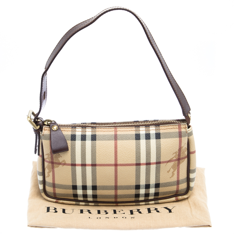 Burberry Beige/Red Haymarket Check PVC and Leather Pochette Bag at 1stDibs   burberry pochette vintage, burberry pouch bag, burberry haymarket check  pochette