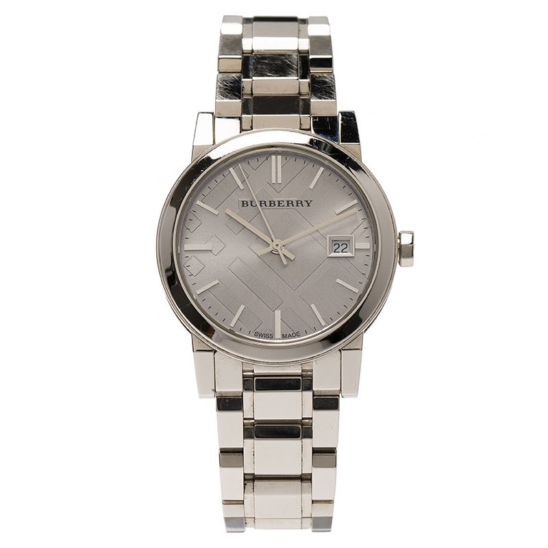 Pre Owned Burberry Silver Stainless Steel Heritage Collection Women's Wristwatch 36MM