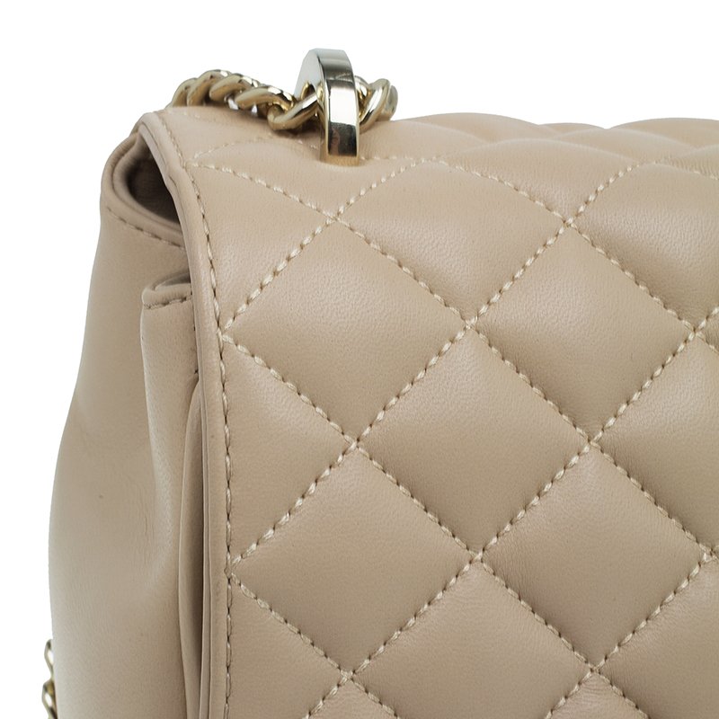Carolina Herrera Cream Quilted Leather Crossbody Bag Carolina Herrera | TLC